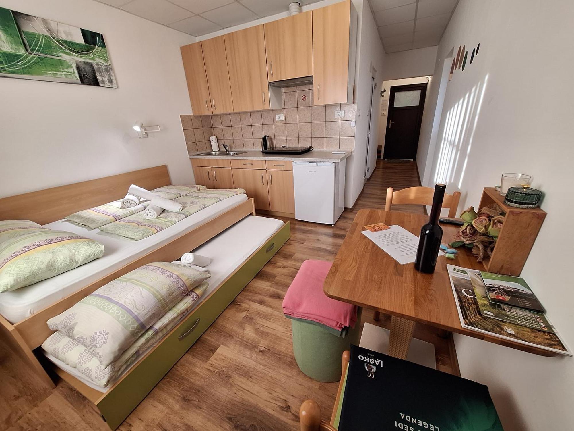 Apartmaji Paradiso Komen