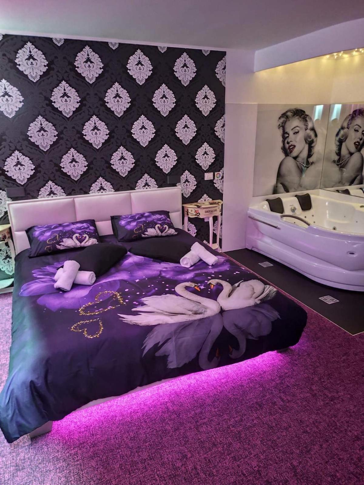 Apartmaji Paradiso *